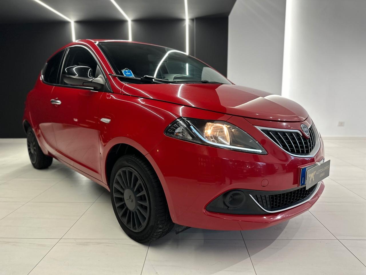 Lancia Ypsilon 1.0 70 CV S&S Hybrid Gold 2022