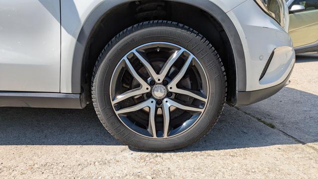 MERCEDES-BENZ GLA 200 1.6cc 156cv NAVIGATORE CAMERA POST. INT. PELLE