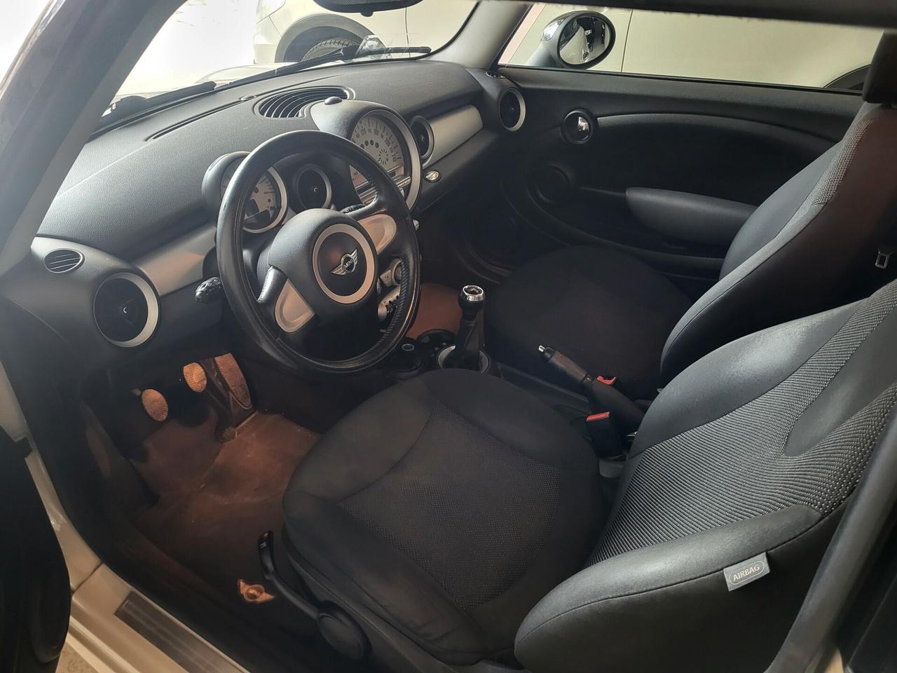 Mini 1.4 16V One Pepper