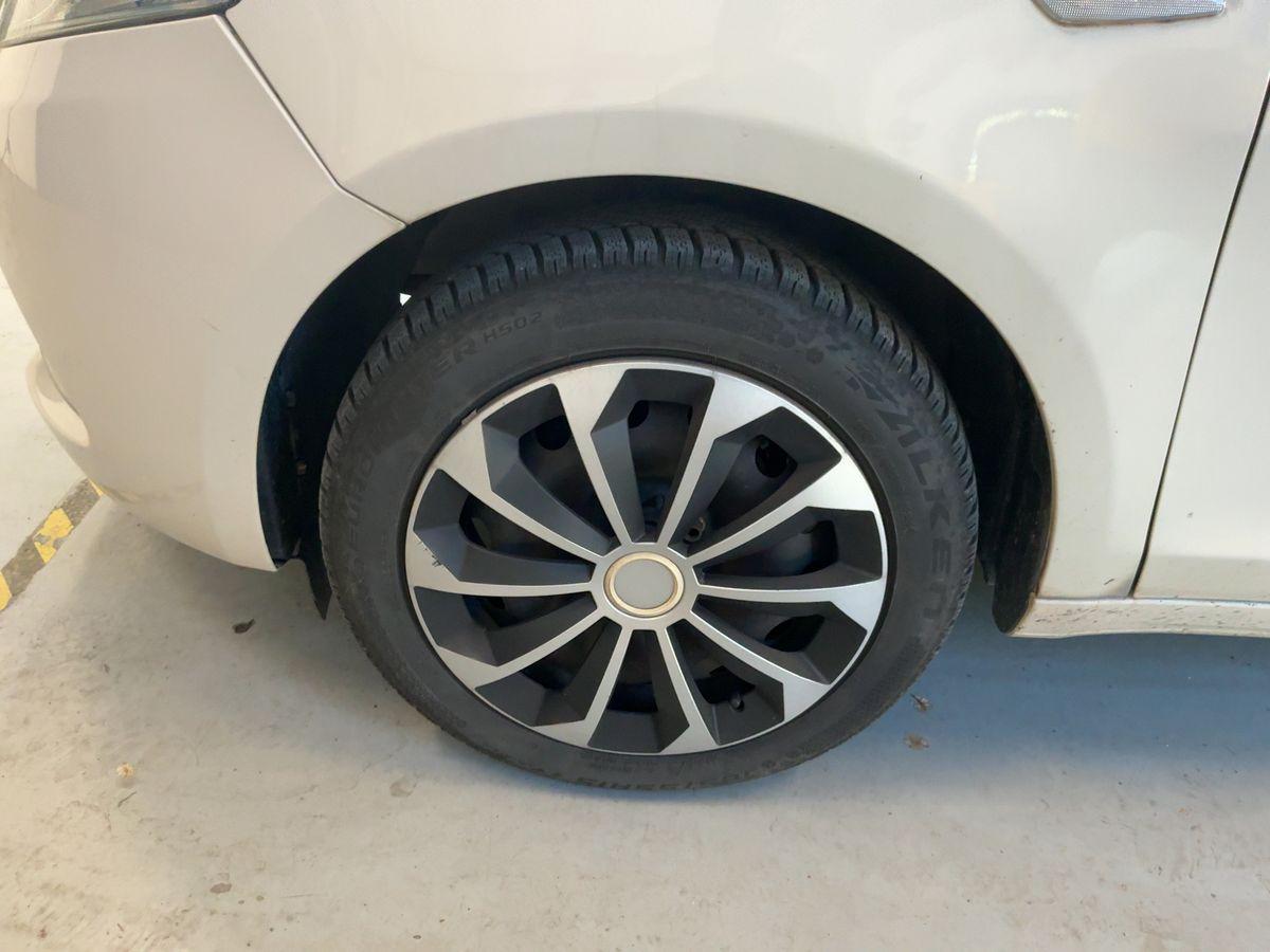 Lancia Ypsilon 5 Porte Ypsilon 1.2 Silver ecochic Gpl 69cv