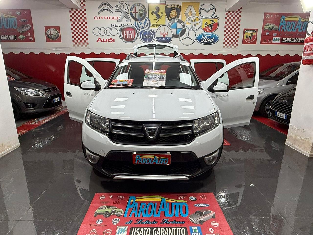 Dacia Sandero Stepway 0.9 90cv Prestige - 2015