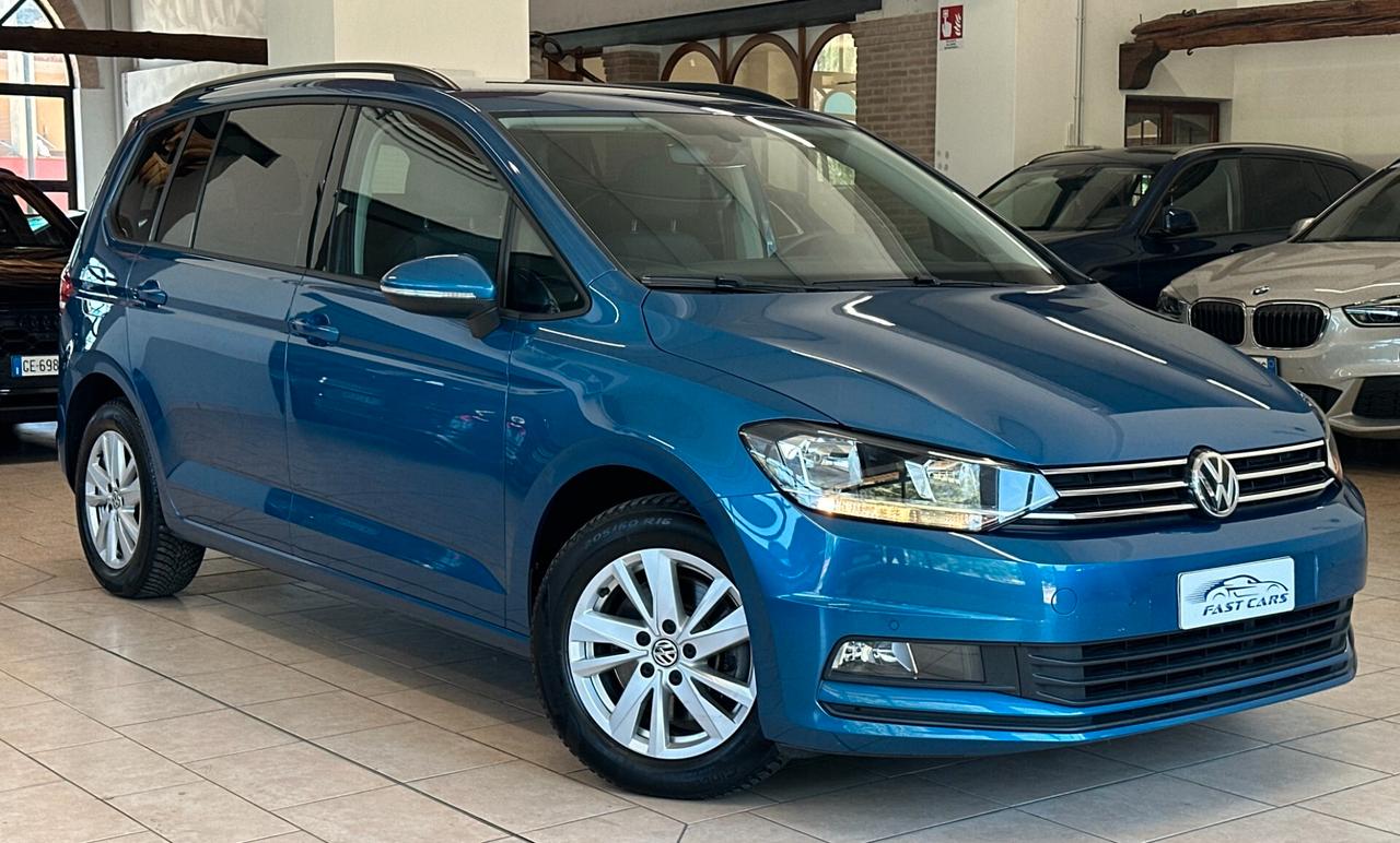 VOLKSWAGEN TOURAN COMFORTLINE DSG *GANCIO*7POSTI*CARPLAY*