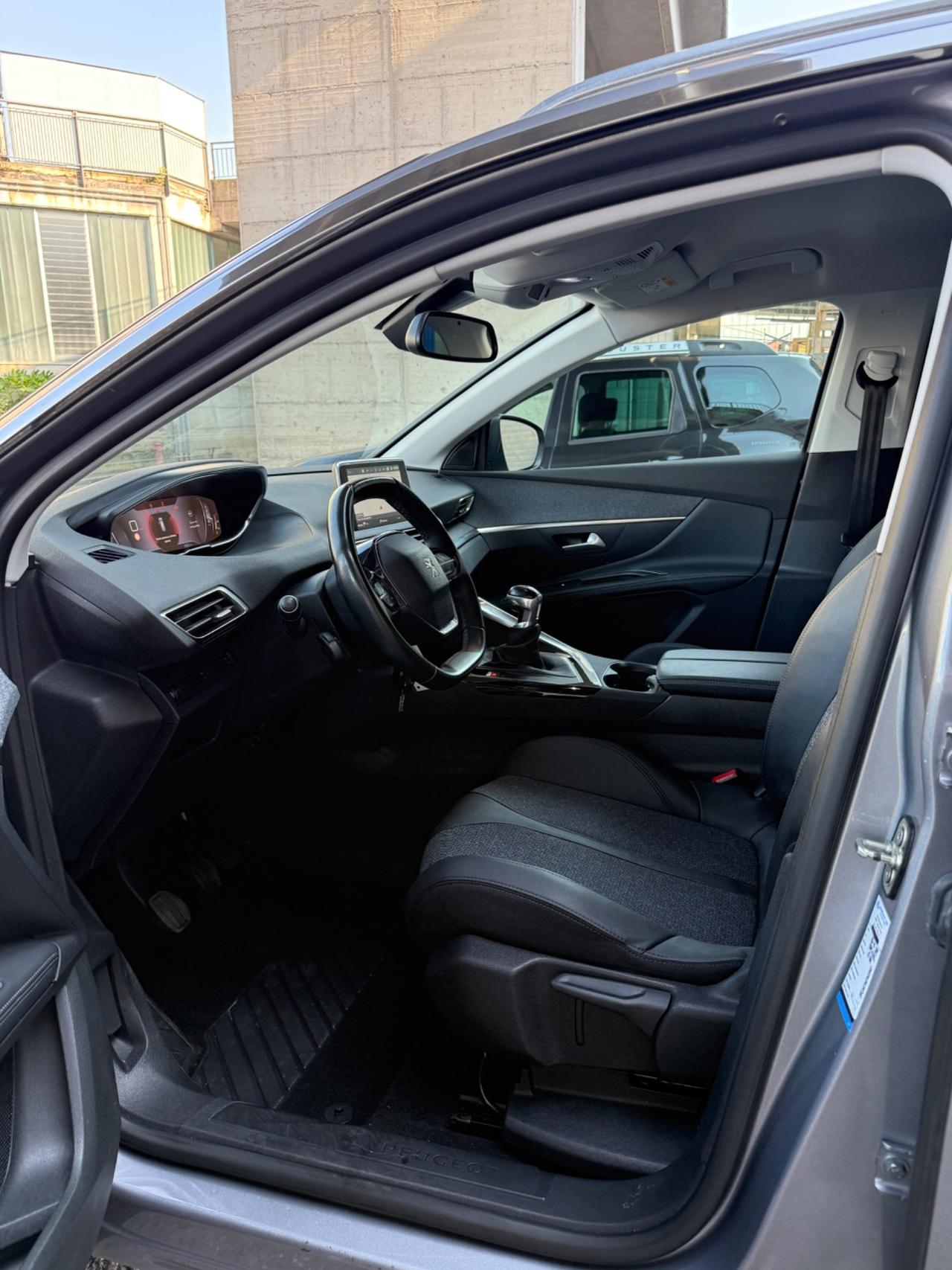 Peugeot 5008 BlueHDi 130cv S&S Allure