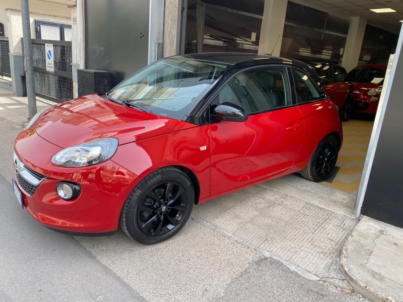 Opel Adam 1.2 70 CV Glam Neopatentati