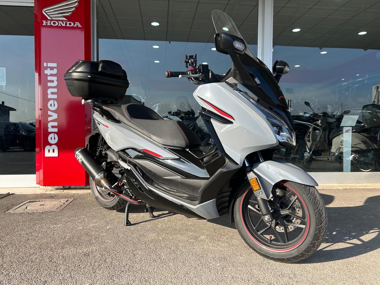 Honda Forza 300 Special edition