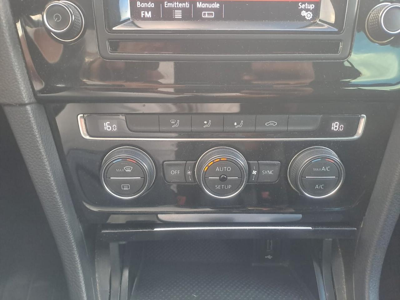 VOLKSWAGEN GOLF TDI