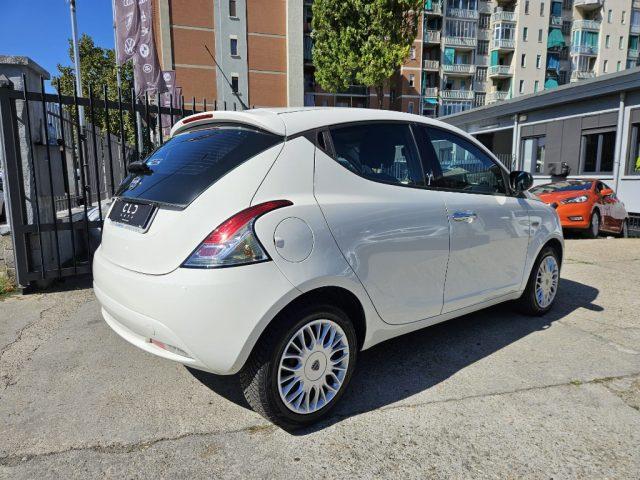 LANCIA Ypsilon 1.2 69 CV 5 porte