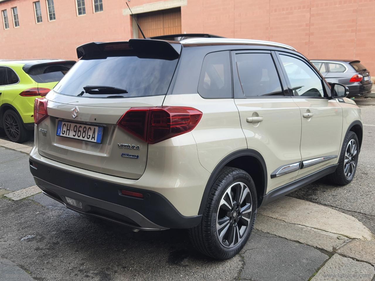 SUZUKI Vitara 1.4 Hybrid Top