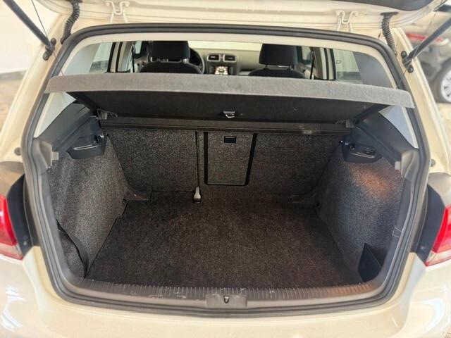 Volkswagen Golf 2.0 TDI 140CV DPF DSG 5p. Highline