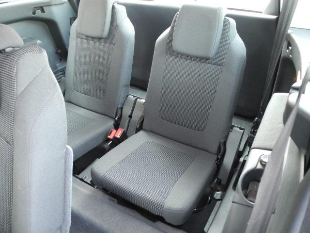 PEUGEOT 5008 1.6 HDi 112cv -7 POSTI-Unica Proprietaria-EURO 5/B