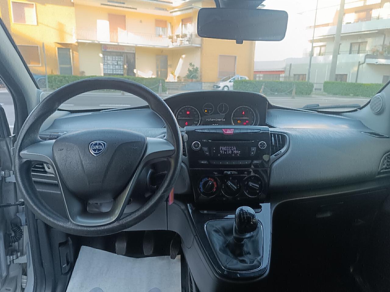 Lancia Ypsilon 1.2 SILVER CON GARANZIA 12 MESI