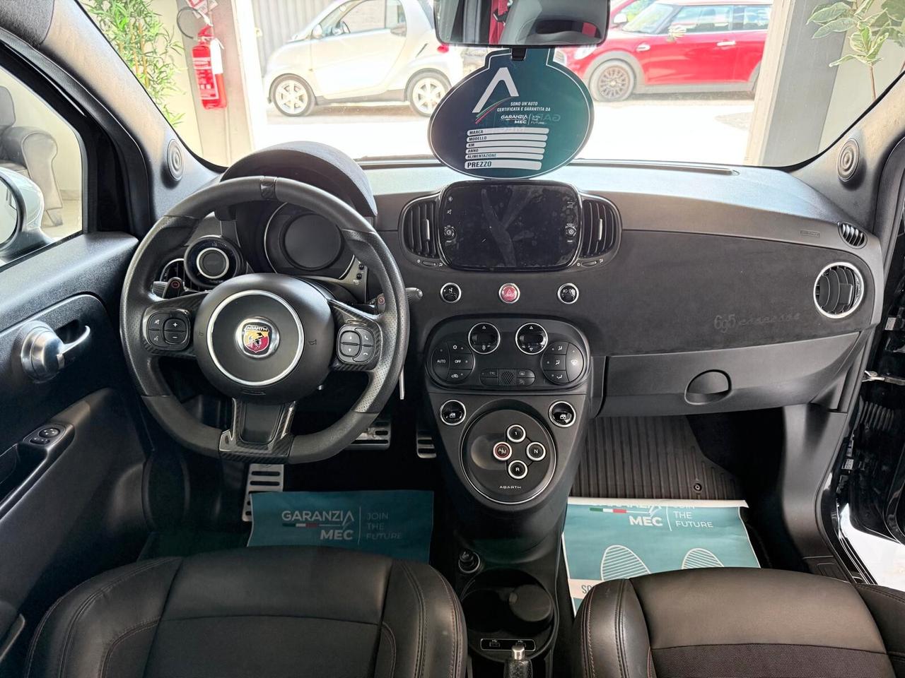 Abarth 695 1.4 t-jet 70th Essesse 180cv auto