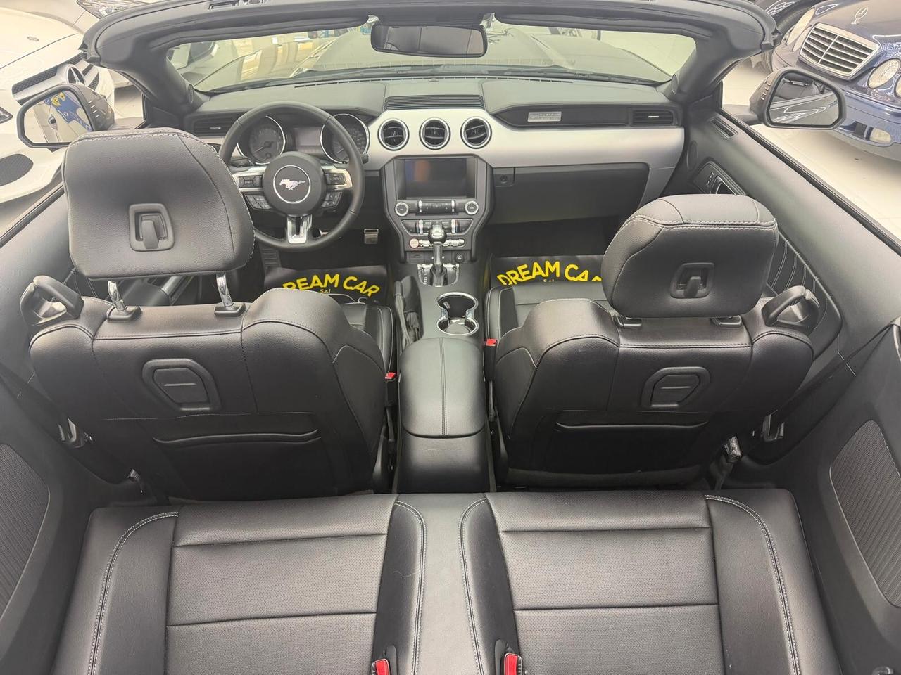 Ford Mustang Convertible 5.0 V8 421CV - Benzina