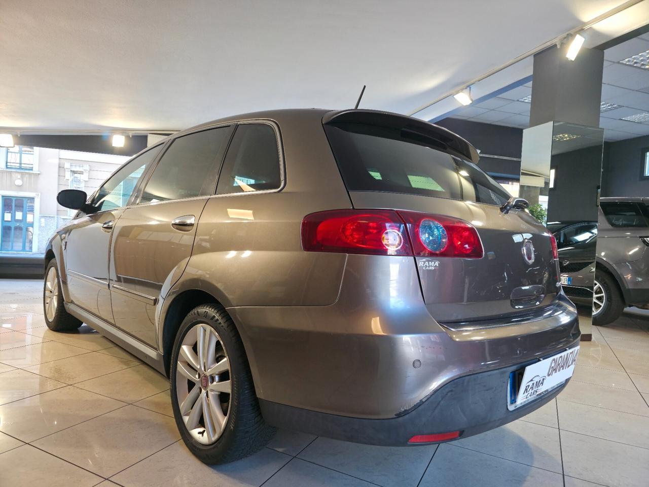 Fiat Croma II 2.2 mpi 16v Emotion auto