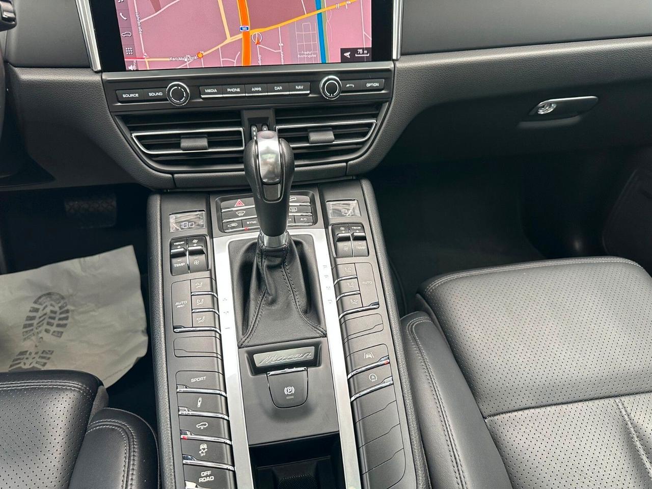 Porsche Macan 2.0 CERCHI TURBO 21/LED/PELLE/PANO