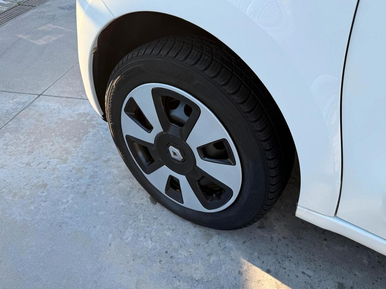 Renault Twingo 1.0 SCe 69Cv Energy - neopatentati