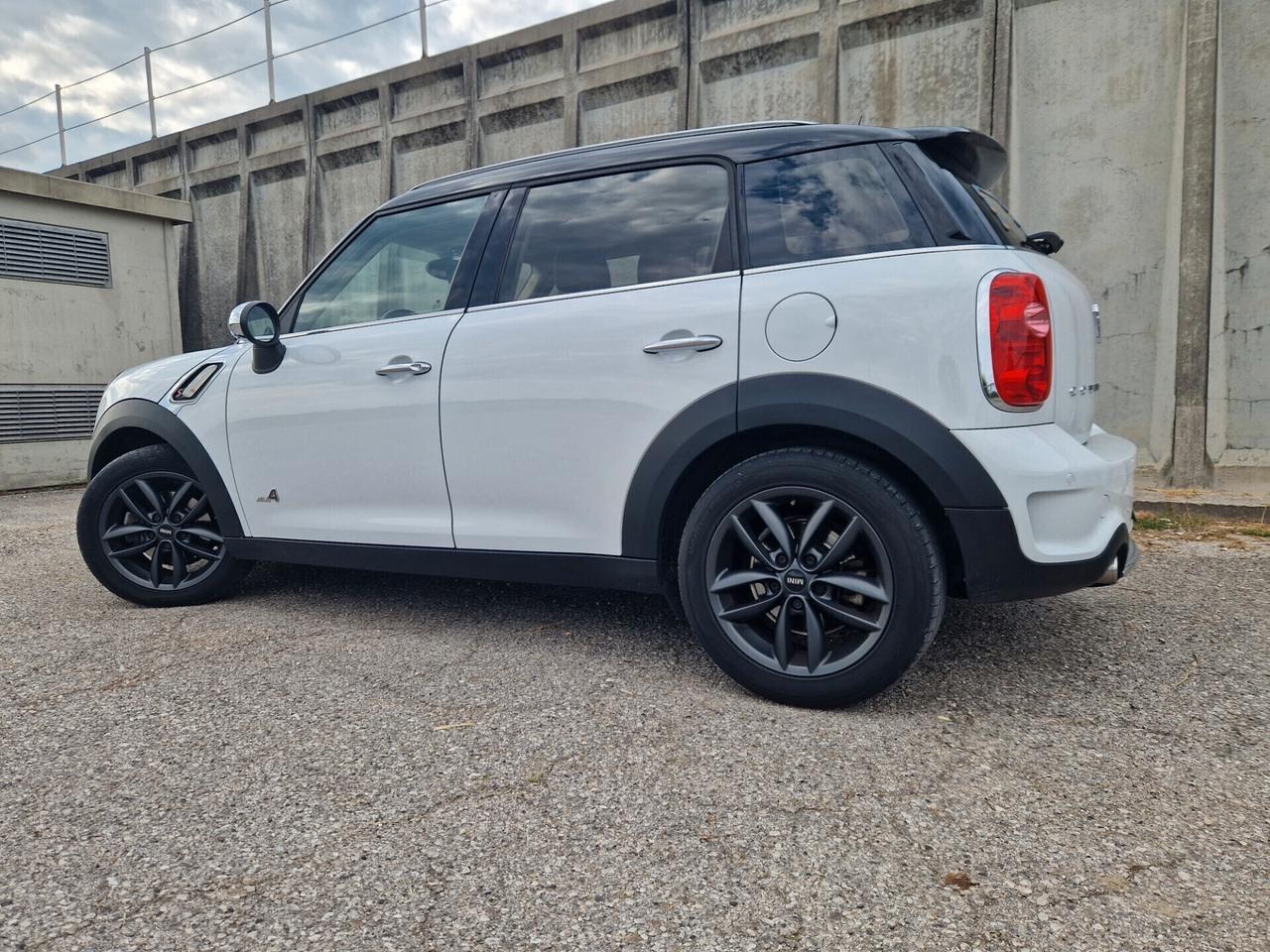 Mini Cooper SD Countryman Mini 2.0 Cooper D Countryman Automatica