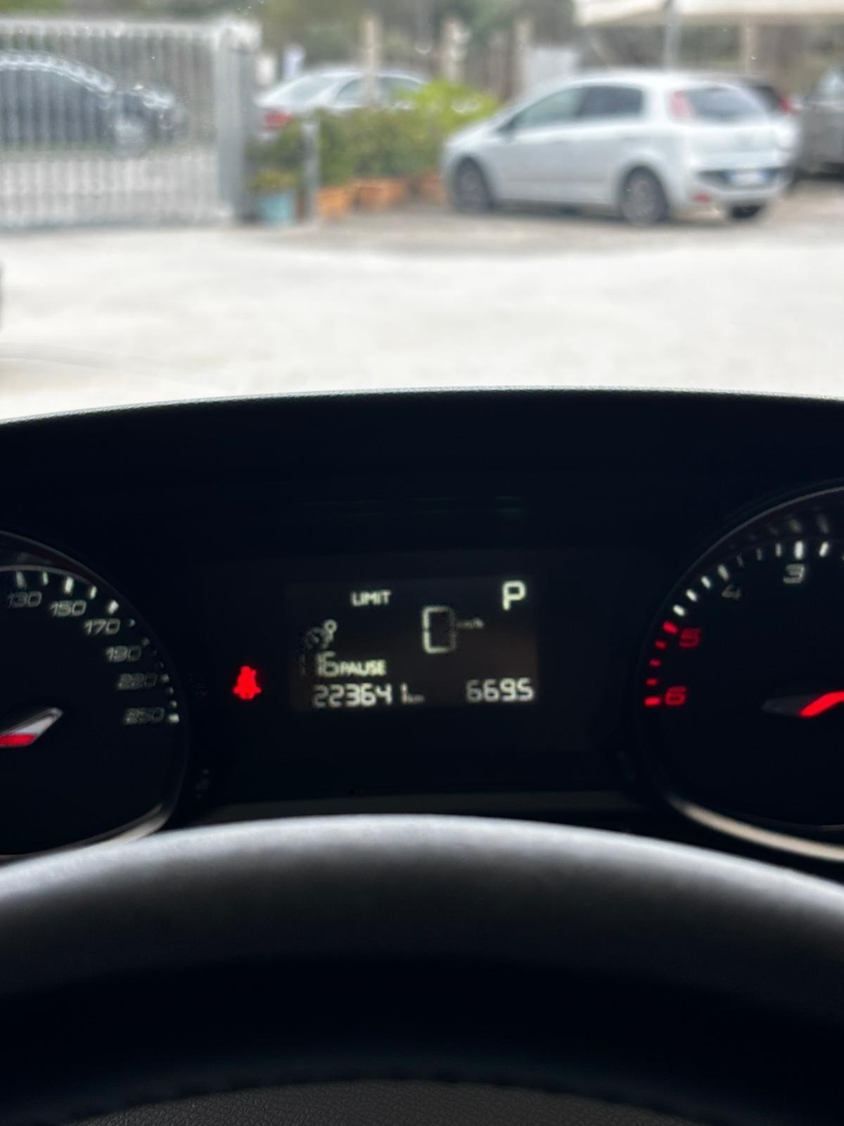 Peugeot 308 BlueHDi 120 S&S GT Line