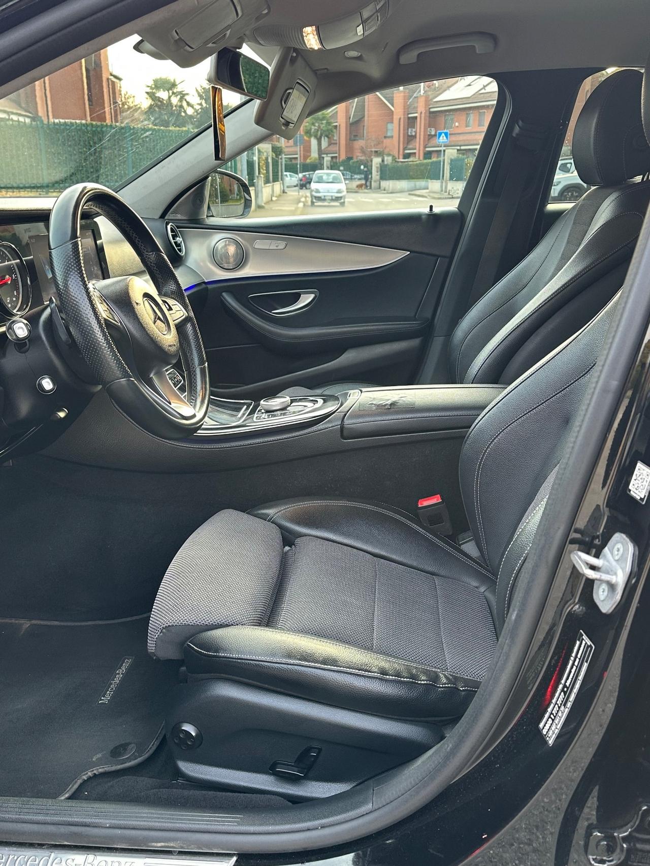 Mercedes-benz E 220 200 d Auto Premium Plus