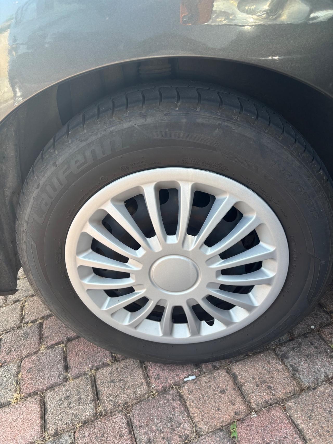 Peugeot 308 1.6 HDi 90CV SW Ciel Premium ok neopatentati