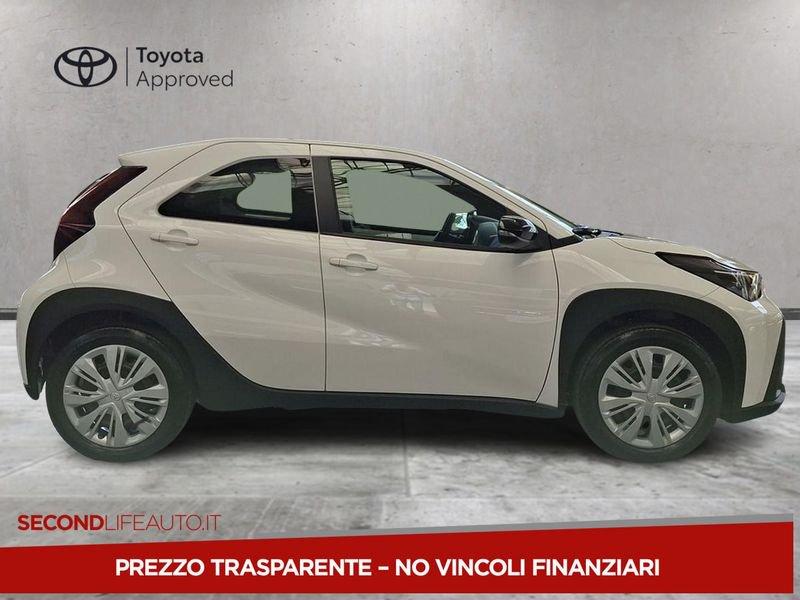 Toyota Aygo X 1.5 hybrid e-cvt