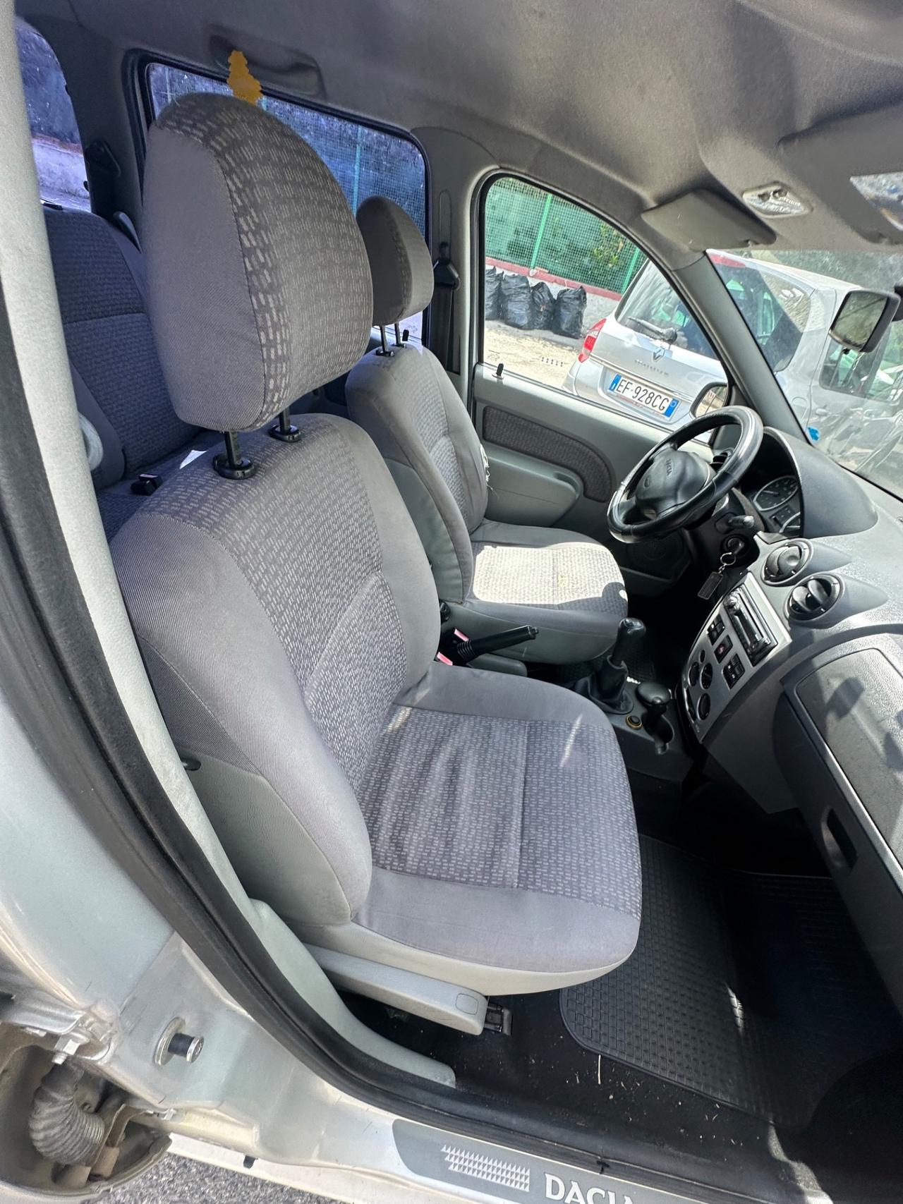 Dacia Logan MCV 1.5 dCi 70CV 7 posti Lauréate