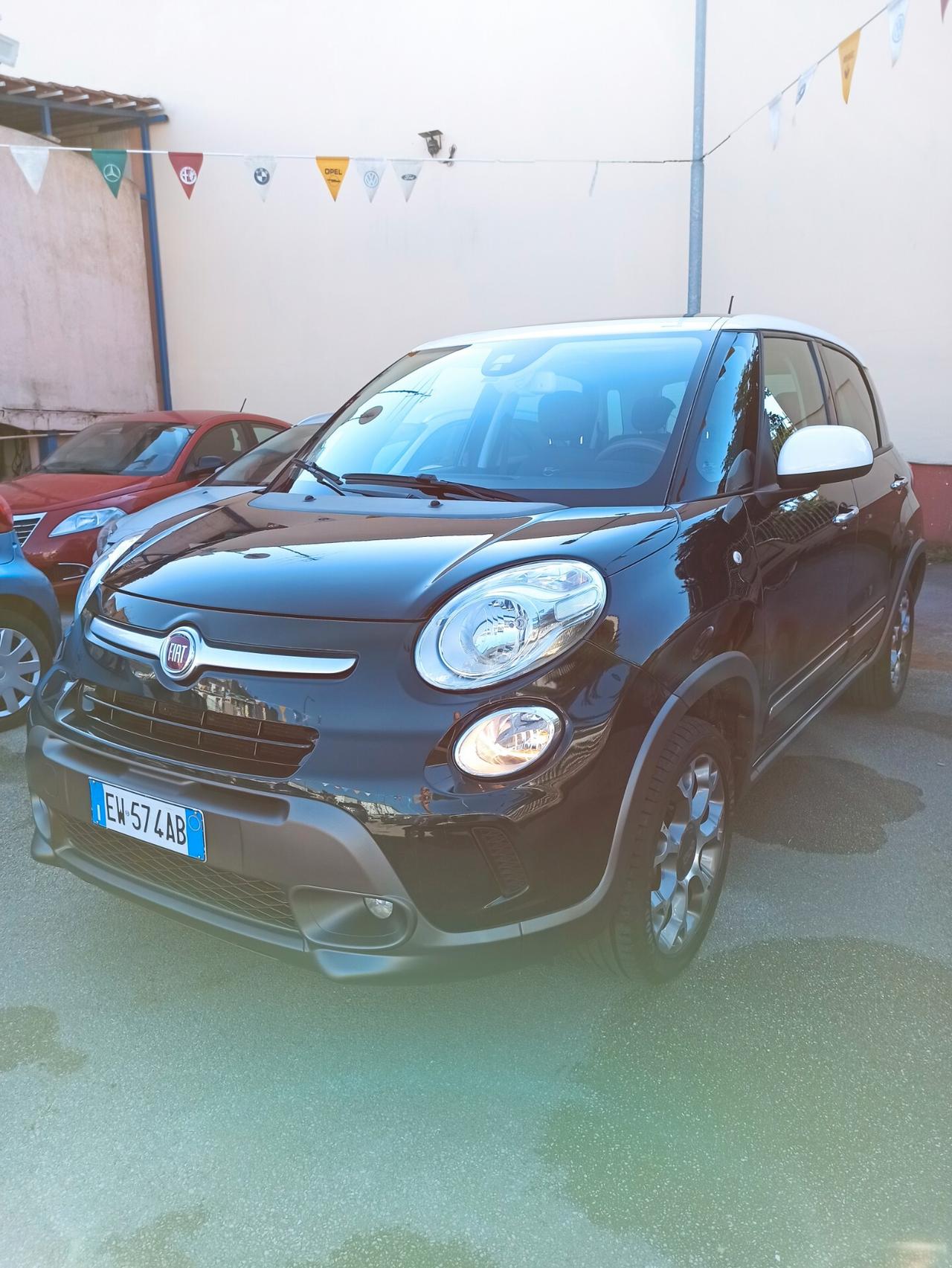 Fiat 500L 1.3 Multijet 85 CV Trekking Tetto panoramico bicolore