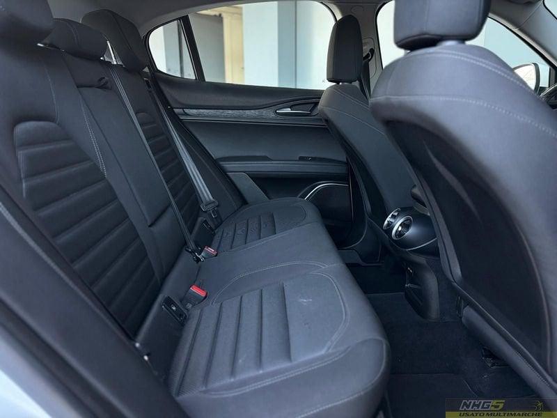 Alfa Romeo Stelvio Stelvio 2.2 Turbodiesel 160 CV AT8 RWD Business