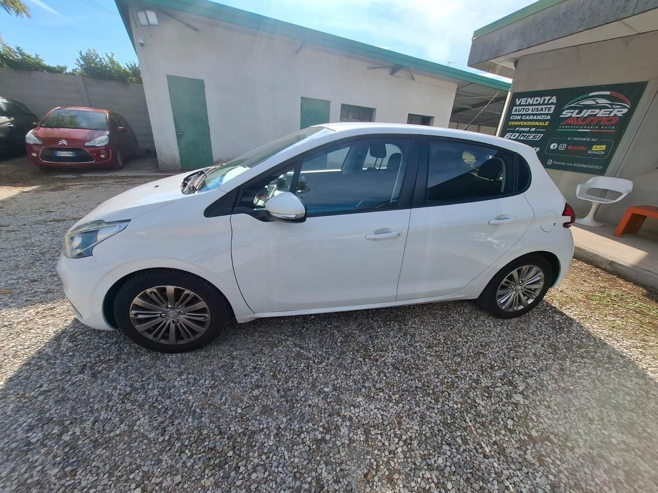 Peugeot 208 BlueHDi 75 5 porte Allure