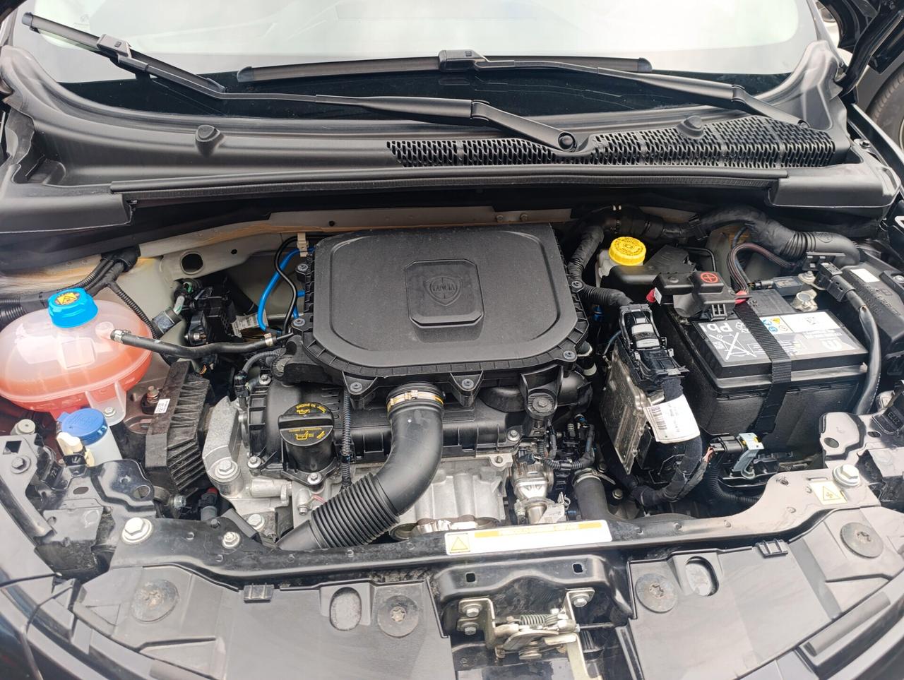LANCIA YPSILON HYBRID PLATINO PREZZO REALE