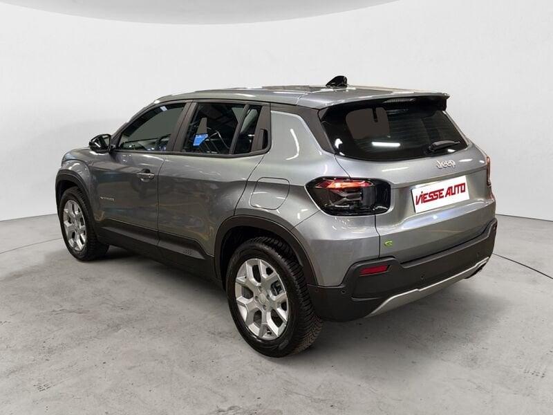 Jeep Avenger e-Hybrid 1.2 MHEV e-Hybrid Turbo Altitude