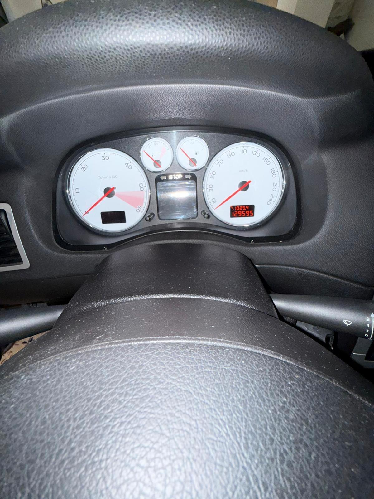 Peugeot 307 1.6 16V HDi FAP 90CV 5p. D-Sign