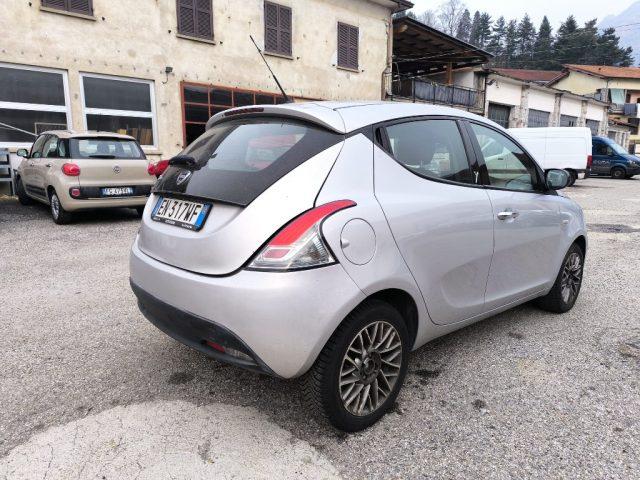 LANCIA Ypsilon 1.2 69 CV 5 porte ADATTA A NEOPATENTATI