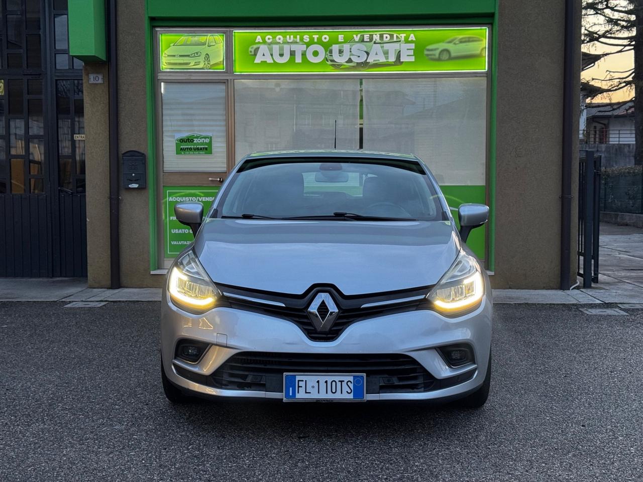 Renault Clio dCi 75 CV 5 porte Energy Intens NEOPATENTATI