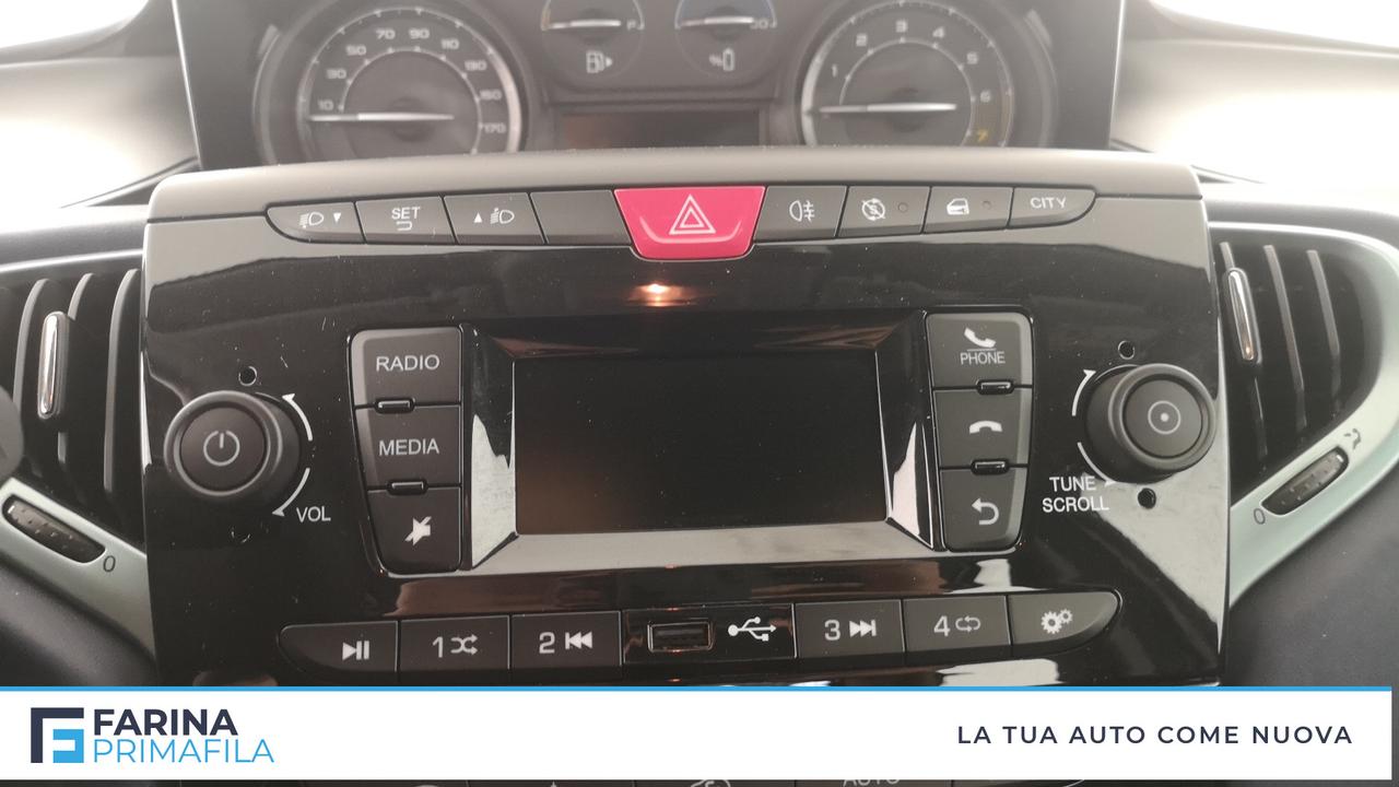 LANCIA Ypsilon III 2021 - Ypsilon 1.0 firefly hybrid Gold s&s 70cv 5p.ti