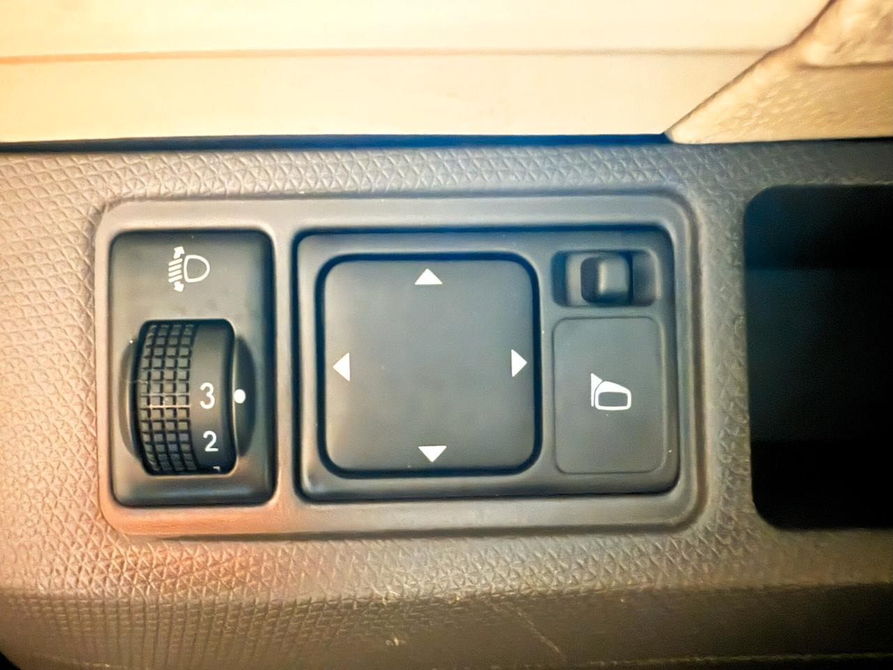NISSAN MICRA 1.2 5 PORTE 25TH BLUETOOTH/SENSORI/KEYLESS