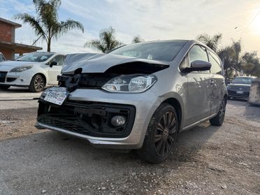 VOLKSWAGEN UP 2019 1.0 BENZ/METANO *AIRB OK *TETTO