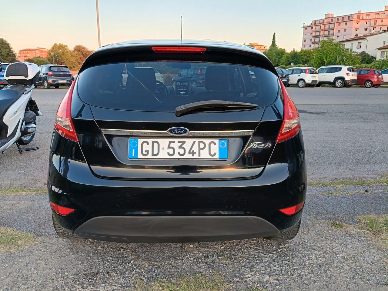 Ford Fiesta 1.2 benzina