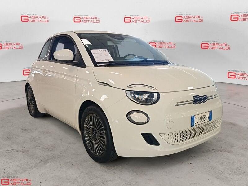 FIAT 500 Electric Icon + 118cv 42 kWh 320km WLTP