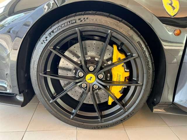 Ferrari 488 Coupe 3.9 Pista dct FULL CARBON/SOLLEVATORE