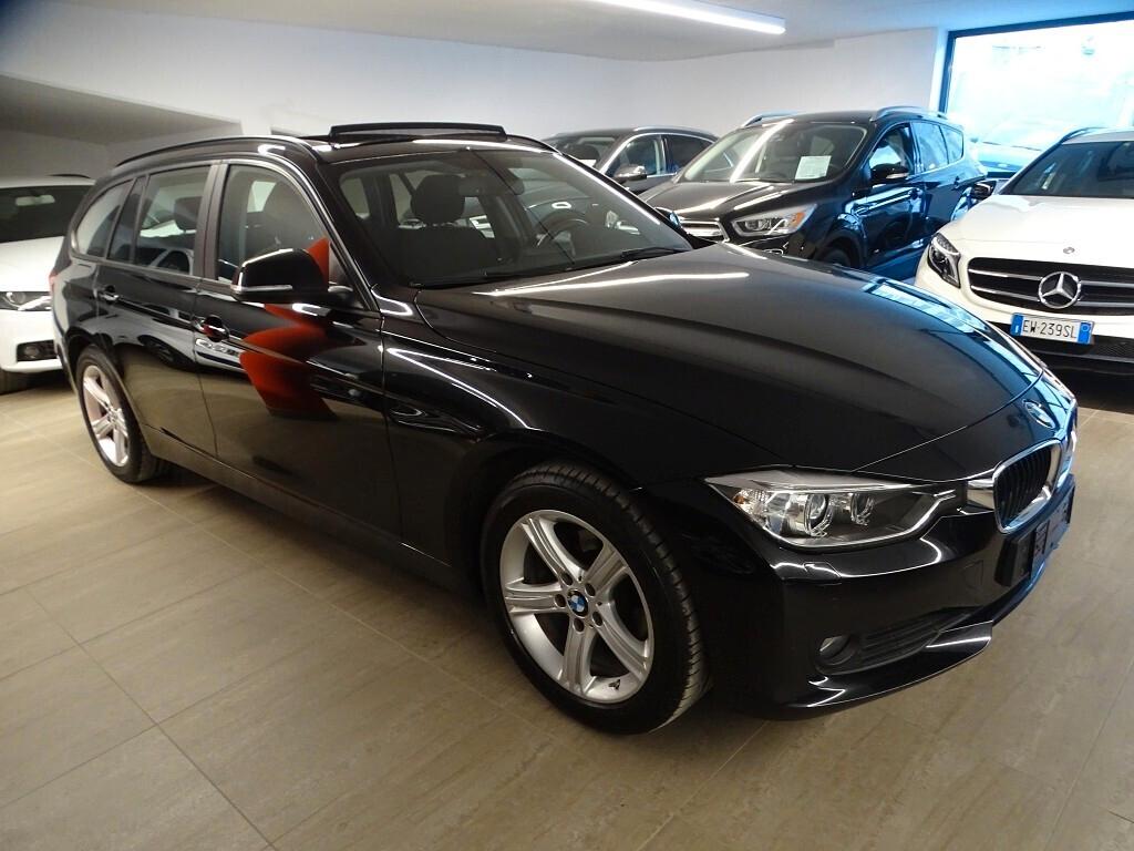 BMW 318d Touring 4x4 Xenon Navi 143 CV