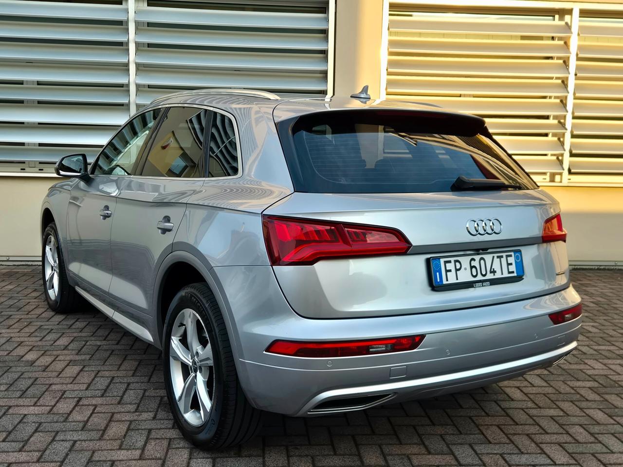 Audi Q5 2.0 TDI 190 CV quattro S tronic Sport
