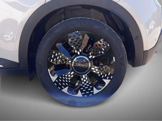 FIAT 600 Hybrid 110 CV DCT MHEV La Prima