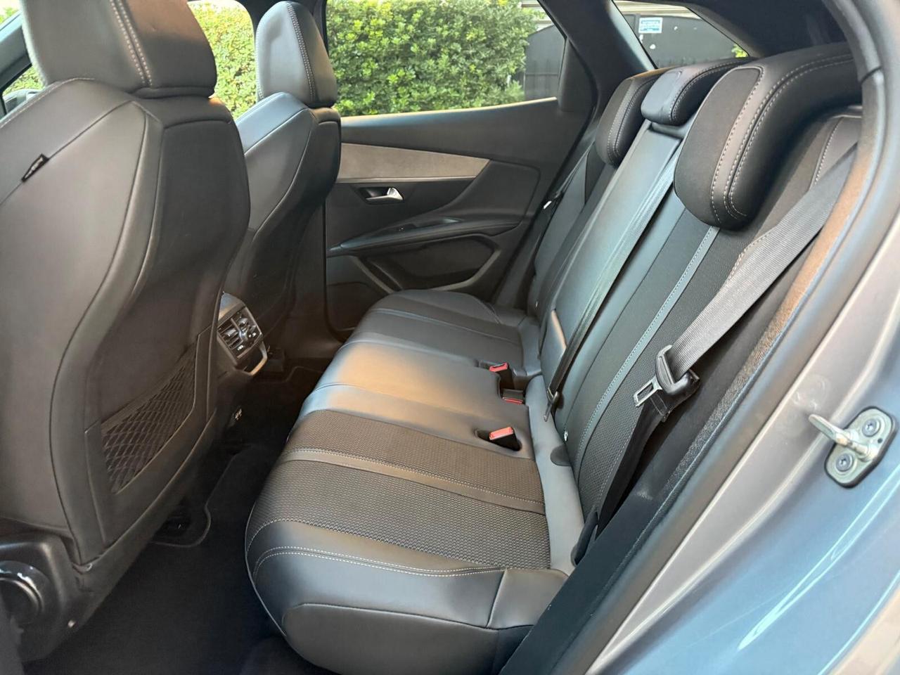 PEUGEOT 3008 GT-LINE 1.5 EAT8 130CV TETTO PELLE NAVI ANNO 2022
