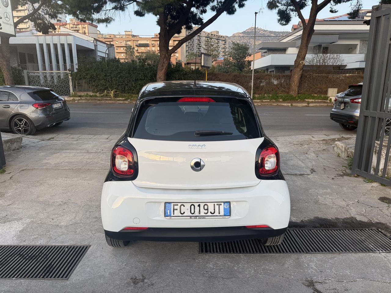 Smart ForFour 70 1.0 Passion