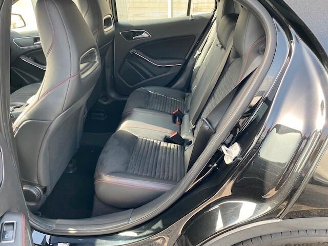 Mercedes-benz GLA 200 CDI Automatic 4Matic Premium LED