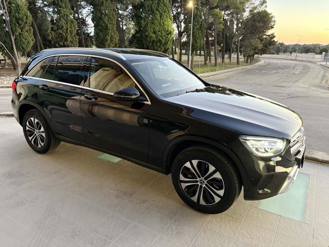 MERCEDES-BENZ GLC 300 de 4Matic Plug-in hybrid Sport