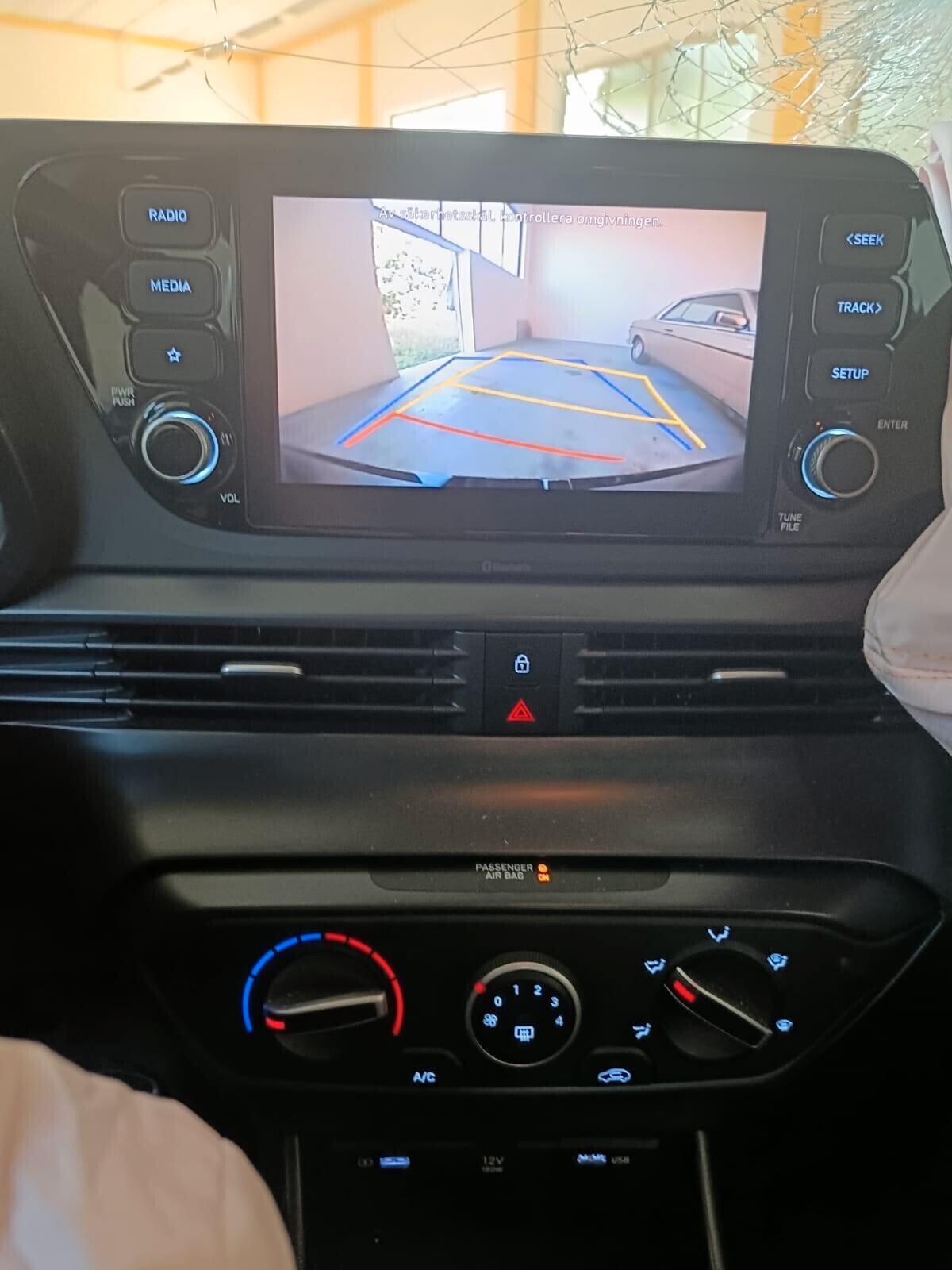 Hyundai i20 1.2 MPI MT Connectline