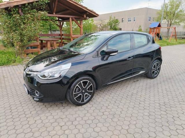 Renault Clio 1.2 Live 75cv
