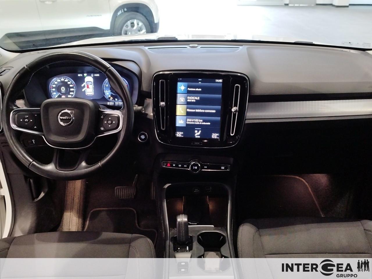VOLVO XC40 1.5 t2 Momentum Pro auto my21